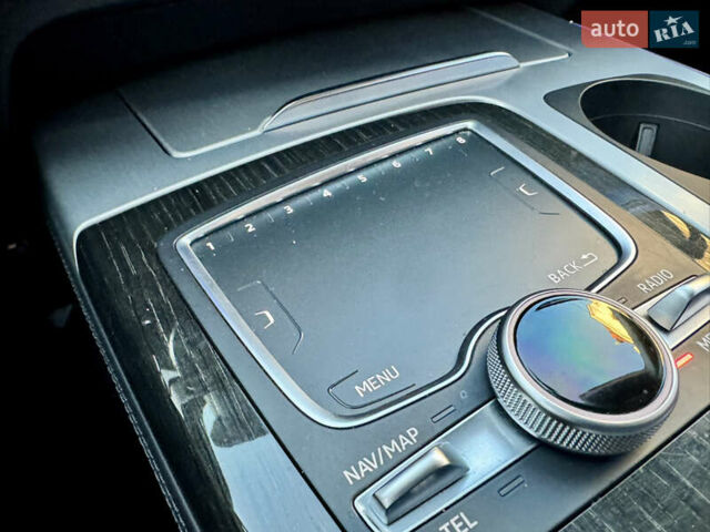 Черный Ауди Ку 7, объемом двигателя 2.97 л и пробегом 260 тыс. км за 34000 $, фото 37 на Automoto.ua