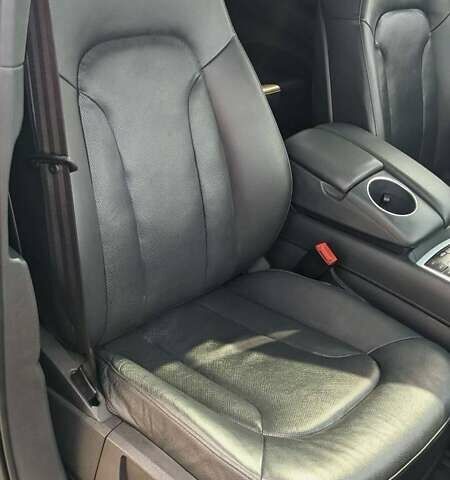 Черный Ауди Ку 7, объемом двигателя 3 л и пробегом 131 тыс. км за 21700 $, фото 20 на Automoto.ua