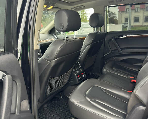Черный Ауди Ку 7, объемом двигателя 2.97 л и пробегом 275 тыс. км за 17200 $, фото 6 на Automoto.ua