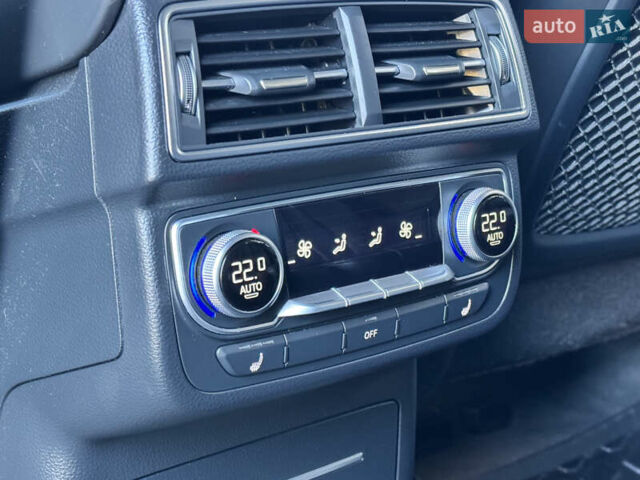 Черный Ауди Ку 7, объемом двигателя 3 л и пробегом 260 тыс. км за 32700 $, фото 40 на Automoto.ua