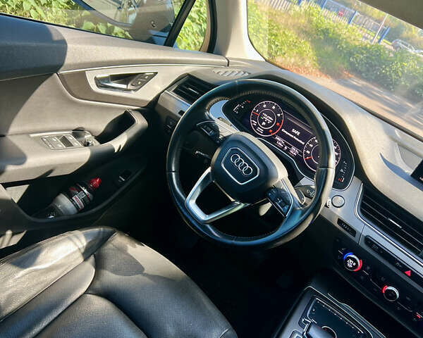 Чорний Ауді Ку 7, об'ємом двигуна 2.97 л та пробігом 249 тис. км за 29800 $, фото 11 на Automoto.ua