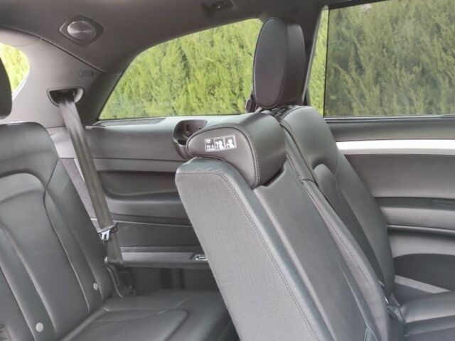 Черный Ауди Ку 7, объемом двигателя 3 л и пробегом 168 тыс. км за 21000 $, фото 5 на Automoto.ua