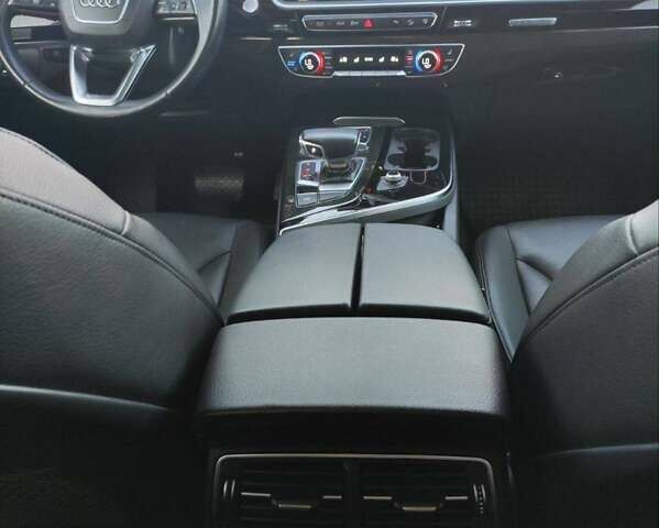 Чорний Ауді Ку 7, об'ємом двигуна 3 л та пробігом 140 тис. км за 28500 $, фото 8 на Automoto.ua