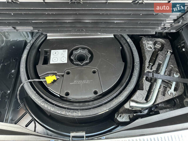 Черный Ауди Ку 7, объемом двигателя 2.97 л и пробегом 167 тыс. км за 23000 $, фото 34 на Automoto.ua