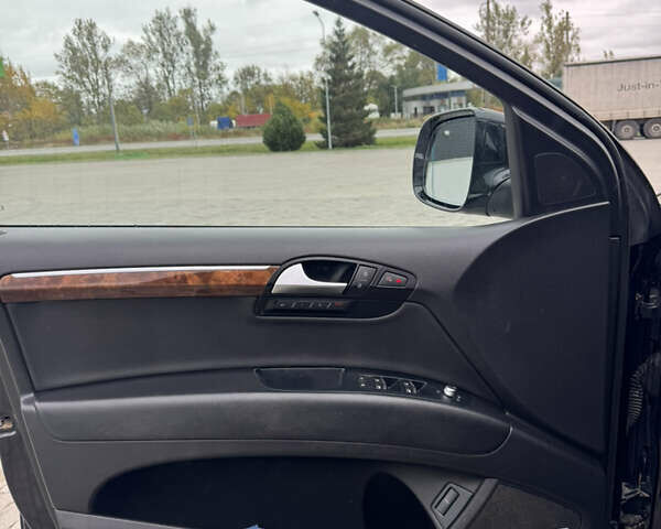 Черный Ауди Ку 7, объемом двигателя 2.97 л и пробегом 275 тыс. км за 16800 $, фото 11 на Automoto.ua