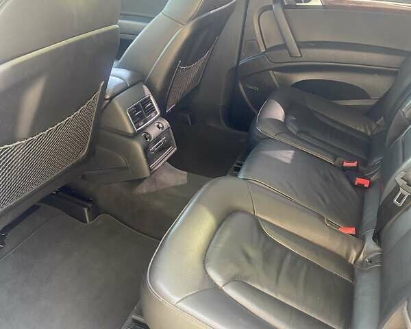 Чорний Ауді Ку 7, об'ємом двигуна 3 л та пробігом 320 тис. км за 16000 $, фото 11 на Automoto.ua