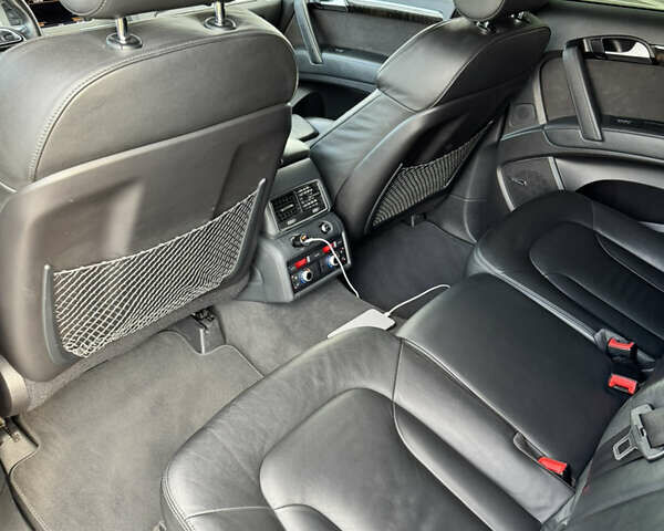 Черный Ауди Ку 7, объемом двигателя 2.97 л и пробегом 260 тыс. км за 24800 $, фото 12 на Automoto.ua