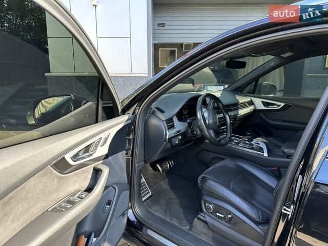 Черный Ауди Ку 7, объемом двигателя 2.97 л и пробегом 295 тыс. км за 29900 $, фото 24 на Automoto.ua