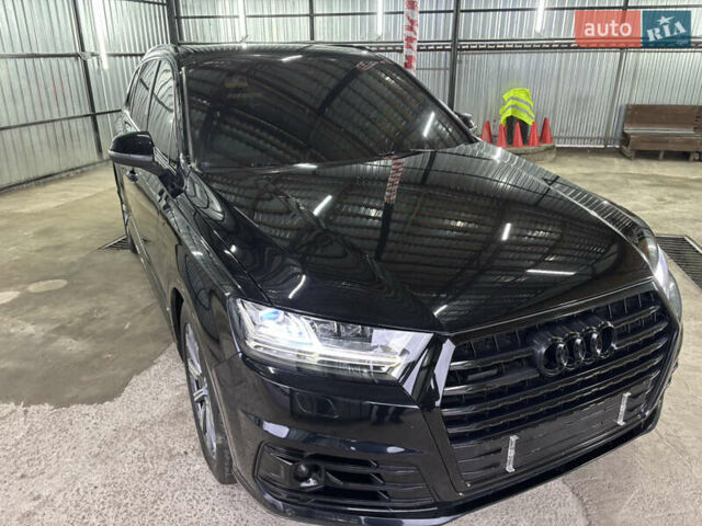 Чорний Ауді Ку 7, об'ємом двигуна 3 л та пробігом 148 тис. км за 35999 $, фото 6 на Automoto.ua