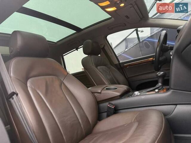 Чорний Ауді Ку 7, об'ємом двигуна 3 л та пробігом 195 тис. км за 15999 $, фото 11 на Automoto.ua