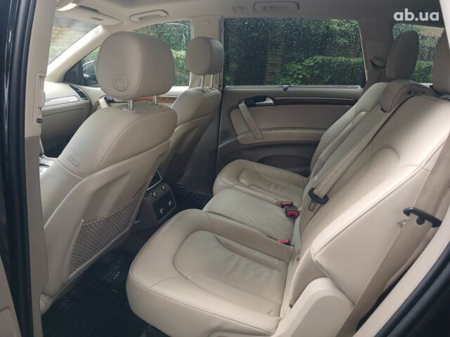 Чорний Ауді Ку 7, об'ємом двигуна 3 л та пробігом 214 тис. км за 16490 $, фото 14 на Automoto.ua