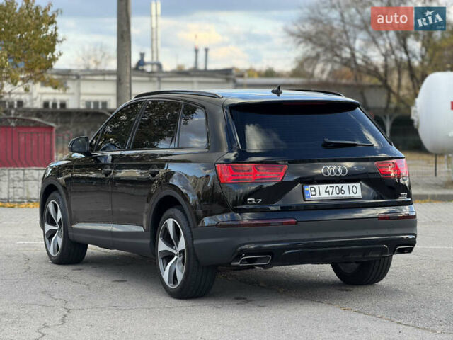 Ауді Ку 7 2015 у Запоріжжя на Automoto.ua Чорний Ауді Ку 7, об'ємом двигуна 3 л та пробігом 240 тис. км за 35500 $, фото 7 на Automoto.ua