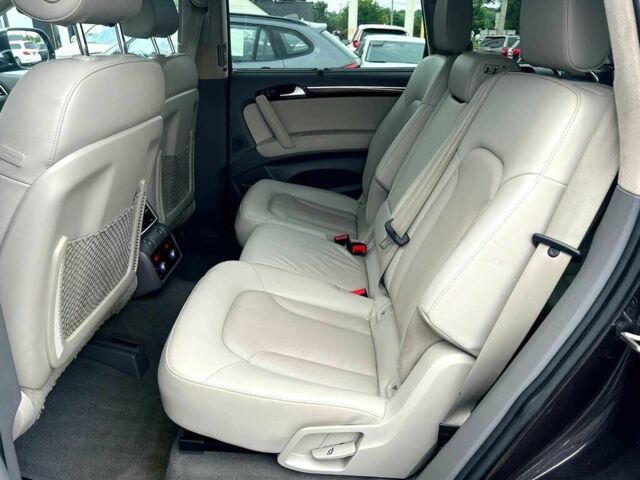 Черный Ауди Ку 7, объемом двигателя 3 л и пробегом 75 тыс. км за 12000 $, фото 12 на Automoto.ua