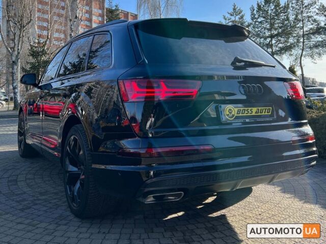 Черный Ауди Ку 7, объемом двигателя 3 л и пробегом 301 тыс. км за 37999 $, фото 4 на Automoto.ua
