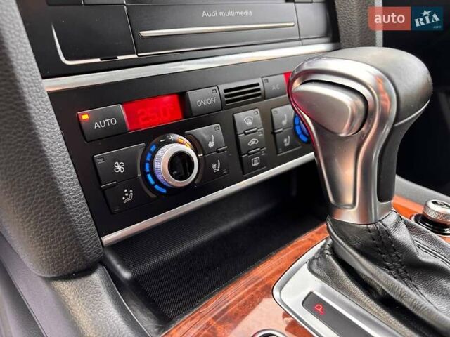 Черный Ауди Ку 7, объемом двигателя 3 л и пробегом 226 тыс. км за 15250 $, фото 27 на Automoto.ua