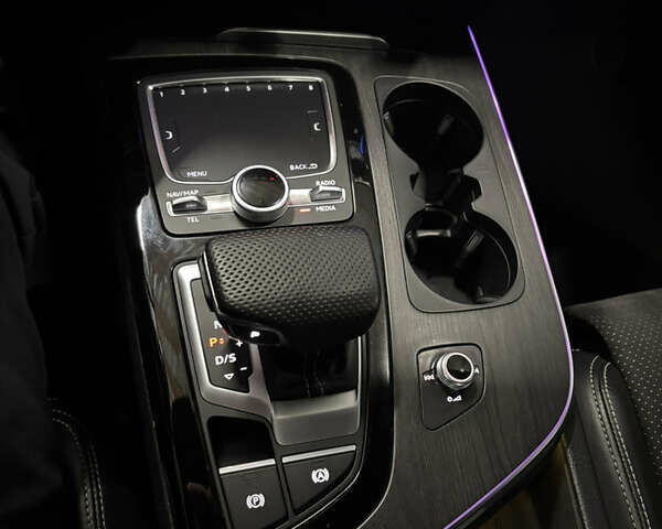 Чорний Ауді Ку 7, об'ємом двигуна 3 л та пробігом 148 тис. км за 35999 $, фото 41 на Automoto.ua