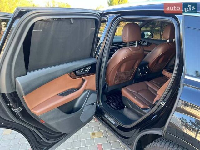 Черный Ауди Ку 7, объемом двигателя 3 л и пробегом 214 тыс. км за 32000 $, фото 12 на Automoto.ua