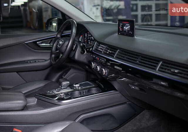 Чорний Ауді Ку 7, об'ємом двигуна 3 л та пробігом 275 тис. км за 34900 $, фото 39 на Automoto.ua