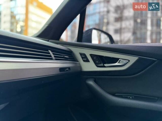 Ауди Ку 7 2015 в Ивано-Франковске на Automoto.ua Черный Ауди Ку 7, объемом двигателя 3 л и пробегом 237 тыс. км за 39400 $, фото 47 на Automoto.ua