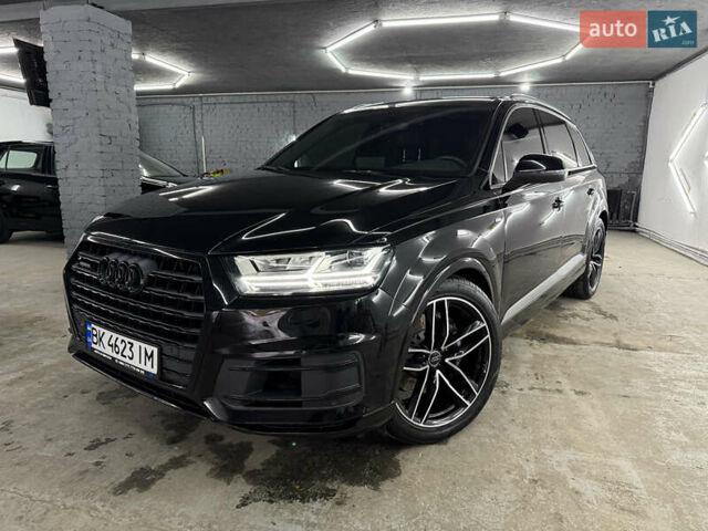 Черный Ауди Ку 7, объемом двигателя 3 л и пробегом 333 тыс. км за 27000 $, фото 2 на Automoto.ua