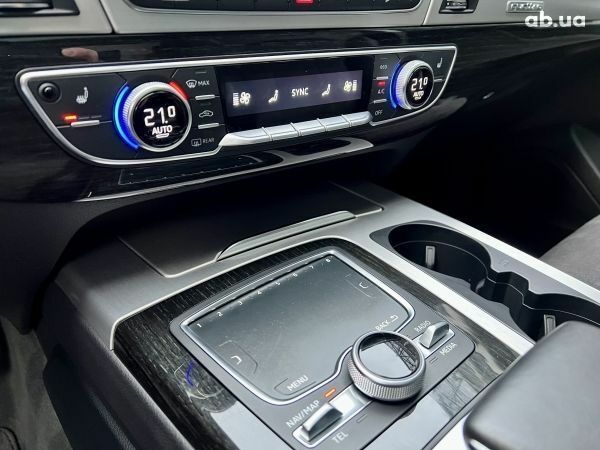 Черный Ауди Ку 7, объемом двигателя 3 л и пробегом 194 тыс. км за 38900 $, фото 10 на Automoto.ua