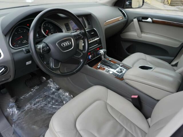 Черный Ауди Ку 7, объемом двигателя 3 л и пробегом 75 тыс. км за 6300 $, фото 10 на Automoto.ua