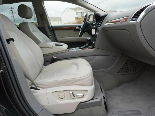 Черный Ауди Ку 7, объемом двигателя 3 л и пробегом 75 тыс. км за 6300 $, фото 8 на Automoto.ua