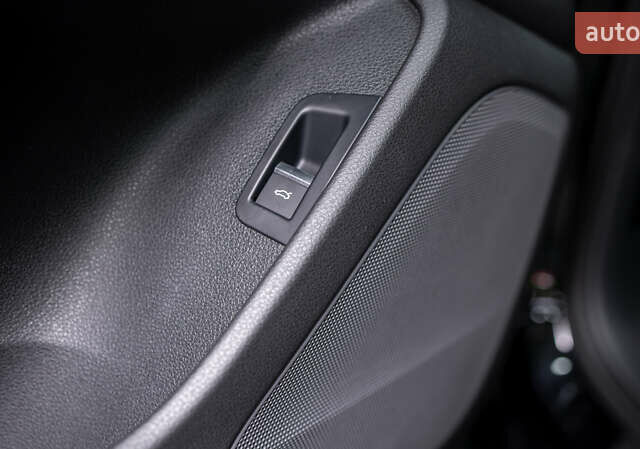 Чорний Ауді Ку 7, об'ємом двигуна 3 л та пробігом 275 тис. км за 34900 $, фото 72 на Automoto.ua