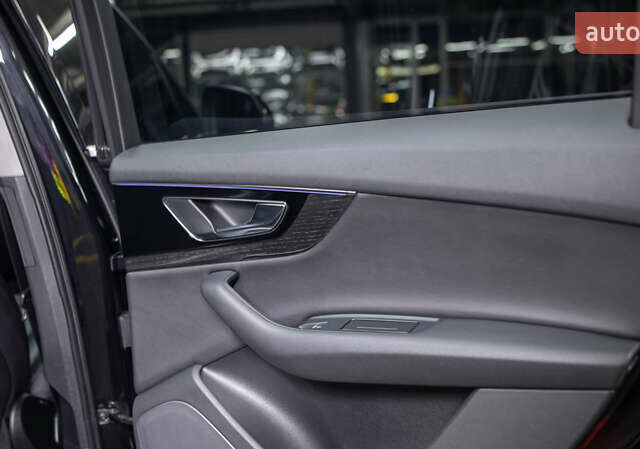 Чорний Ауді Ку 7, об'ємом двигуна 3 л та пробігом 275 тис. км за 34900 $, фото 49 на Automoto.ua