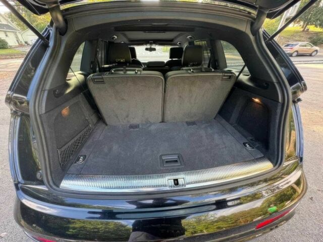 Ауді Ку 7 2015 у Тернополі на Automoto.ua Чорний Ауді Ку 7, об'ємом двигуна 3 л та пробігом 71 тис. км за 12300 $, фото 16 на Automoto.ua