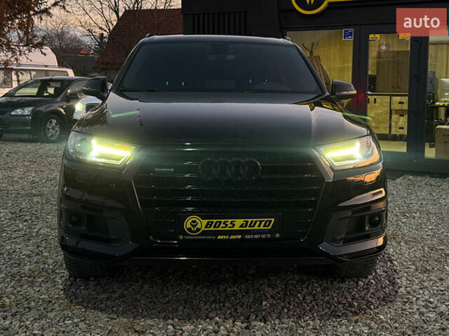 Черный Ауди Ку 7, объемом двигателя 2.97 л и пробегом 304 тыс. км за 28999 $, фото 2 на Automoto.ua