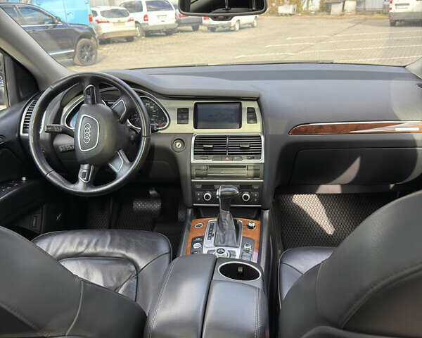 Черный Ауди Ку 7, объемом двигателя 3 л и пробегом 215 тыс. км за 17300 $, фото 16 на Automoto.ua