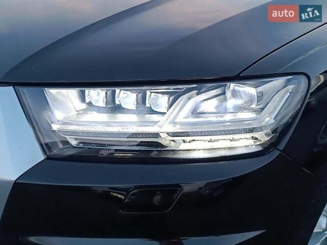 Чорний Ауді Ку 7, об'ємом двигуна 3 л та пробігом 250 тис. км за 32400 $, фото 26 на Automoto.ua