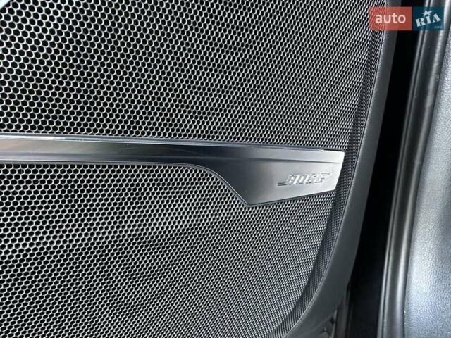 Черный Ауди Ку 7, объемом двигателя 2.97 л и пробегом 295 тыс. км за 29900 $, фото 36 на Automoto.ua