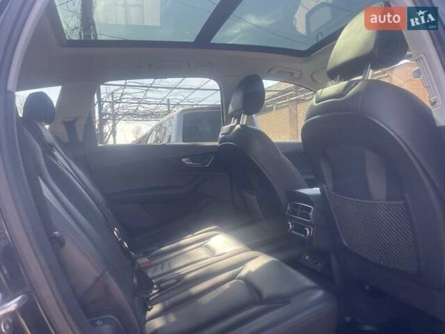 Черный Ауди Ку 7, объемом двигателя 3 л и пробегом 196 тыс. км за 25999 $, фото 5 на Automoto.ua