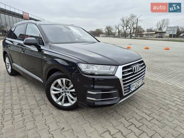 Чорний Ауді Ку 7, об'ємом двигуна 2.97 л та пробігом 323 тис. км за 29900 $, фото 3 на Automoto.ua
