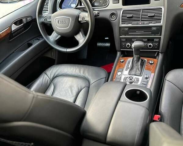 Ауди Ку 7 2015 в Ужгороде на Automoto.ua Черный Ауди Ку 7, объемом двигателя 3 л и пробегом 152 тыс. км за 18700 $, фото 4 на Automoto.ua
