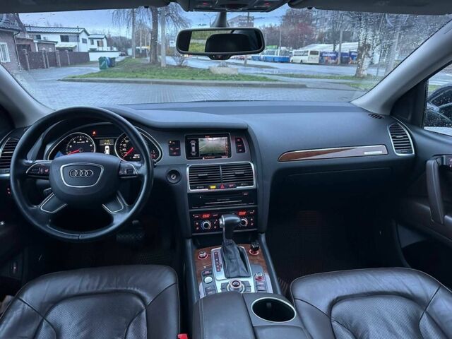 Чорний Ауді Ку 7, об'ємом двигуна 3 л та пробігом 180 тис. км за 20700 $, фото 17 на Automoto.ua