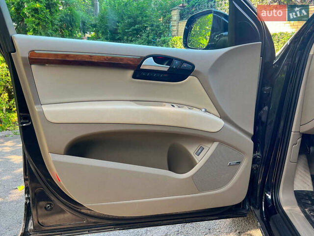 Черный Ауди Ку 7, объемом двигателя 3 л и пробегом 214 тыс. км за 15940 $, фото 8 на Automoto.ua