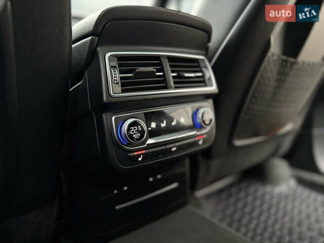 Черный Ауди Ку 7, объемом двигателя 3 л и пробегом 182 тыс. км за 28800 $, фото 42 на Automoto.ua