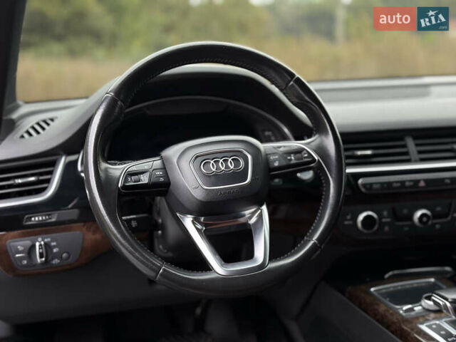 Ауді Ку 7 2016 у Тернополі на Automoto.ua Чорний Ауді Ку 7, об'ємом двигуна 3 л та пробігом 185 тис. км за 28777 $, фото 5 на Automoto.ua