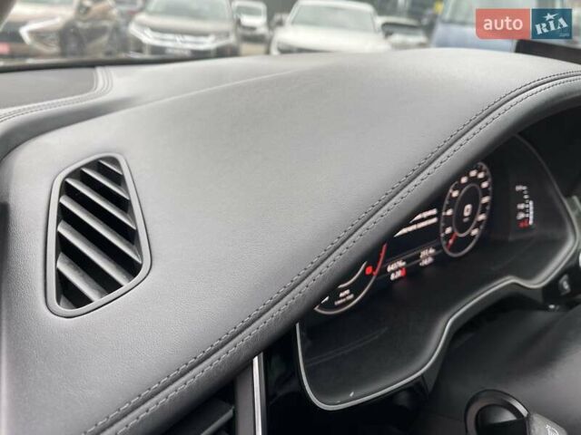 Черный Ауди Ку 7, объемом двигателя 2.97 л и пробегом 254 тыс. км за 34990 $, фото 37 на Automoto.ua