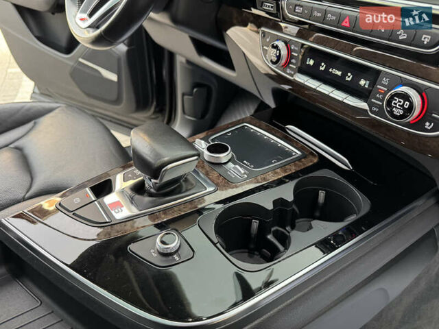 Ауди Ку 7 2016 в Львове на Automoto.ua Черный Ауди Ку 7, объемом двигателя 3 л и пробегом 155 тыс. км за 28999 $, фото 76 на Automoto.ua