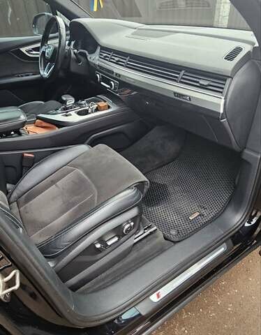 Черный Ауди Ку 7, объемом двигателя 2.97 л и пробегом 223 тыс. км за 39000 $, фото 32 на Automoto.ua