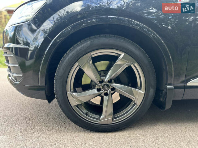Чорний Ауді Ку 7, об'ємом двигуна 3 л та пробігом 260 тис. км за 33700 $, фото 6 на Automoto.ua