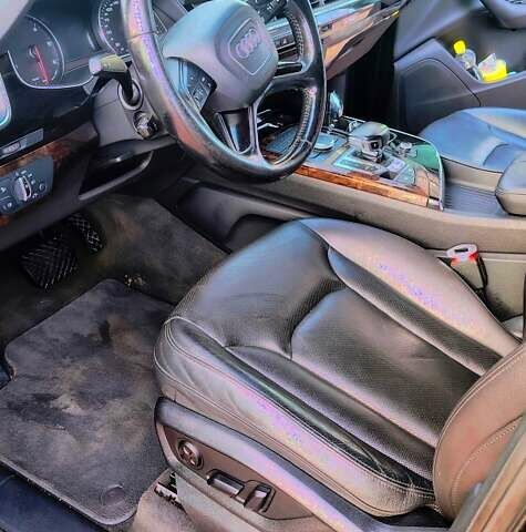 Ауди Ку 7 2016 в Ровно на Automoto.ua Черный Ауди Ку 7, объемом двигателя 2.97 л и пробегом 260 тыс. км за 35000 $, фото 1 на Automoto.ua