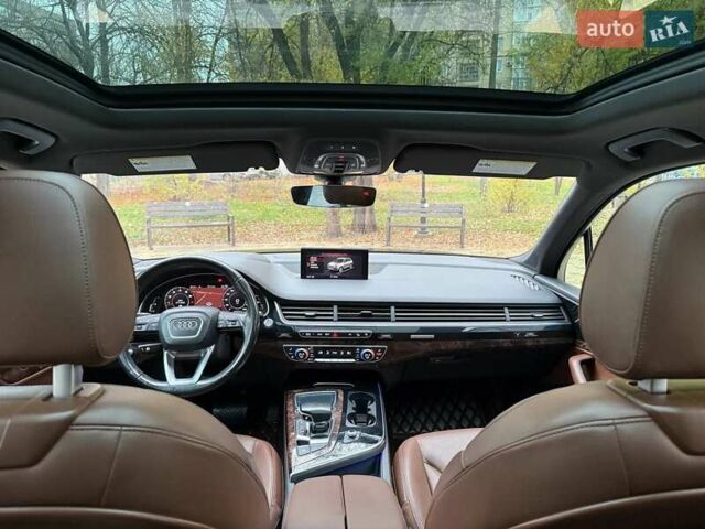 Черный Ауди Ку 7, объемом двигателя 3 л и пробегом 220 тыс. км за 21000 $, фото 6 на Automoto.ua