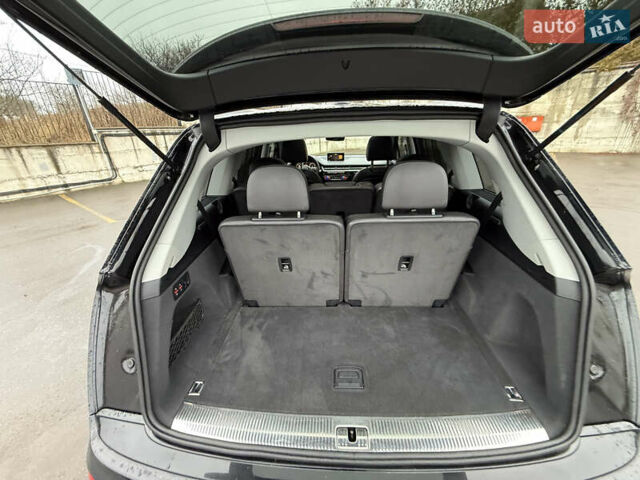 Черный Ауди Ку 7, объемом двигателя 3 л и пробегом 278 тыс. км за 20999 $, фото 50 на Automoto.ua