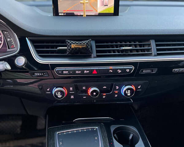 Чорний Ауді Ку 7, об'ємом двигуна 3 л та пробігом 165 тис. км за 27999 $, фото 6 на Automoto.ua