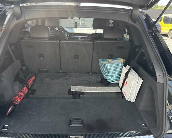 Ауди Ку 7 2016 в Мукачеве на Automoto.ua Черный Ауди Ку 7, объемом двигателя 3 л и пробегом 215 тыс. км за 27500 $, фото 48 на Automoto.ua